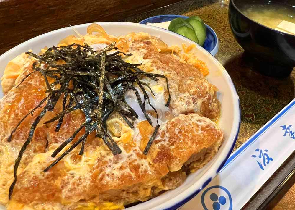 カツ丼（味噌汁付）